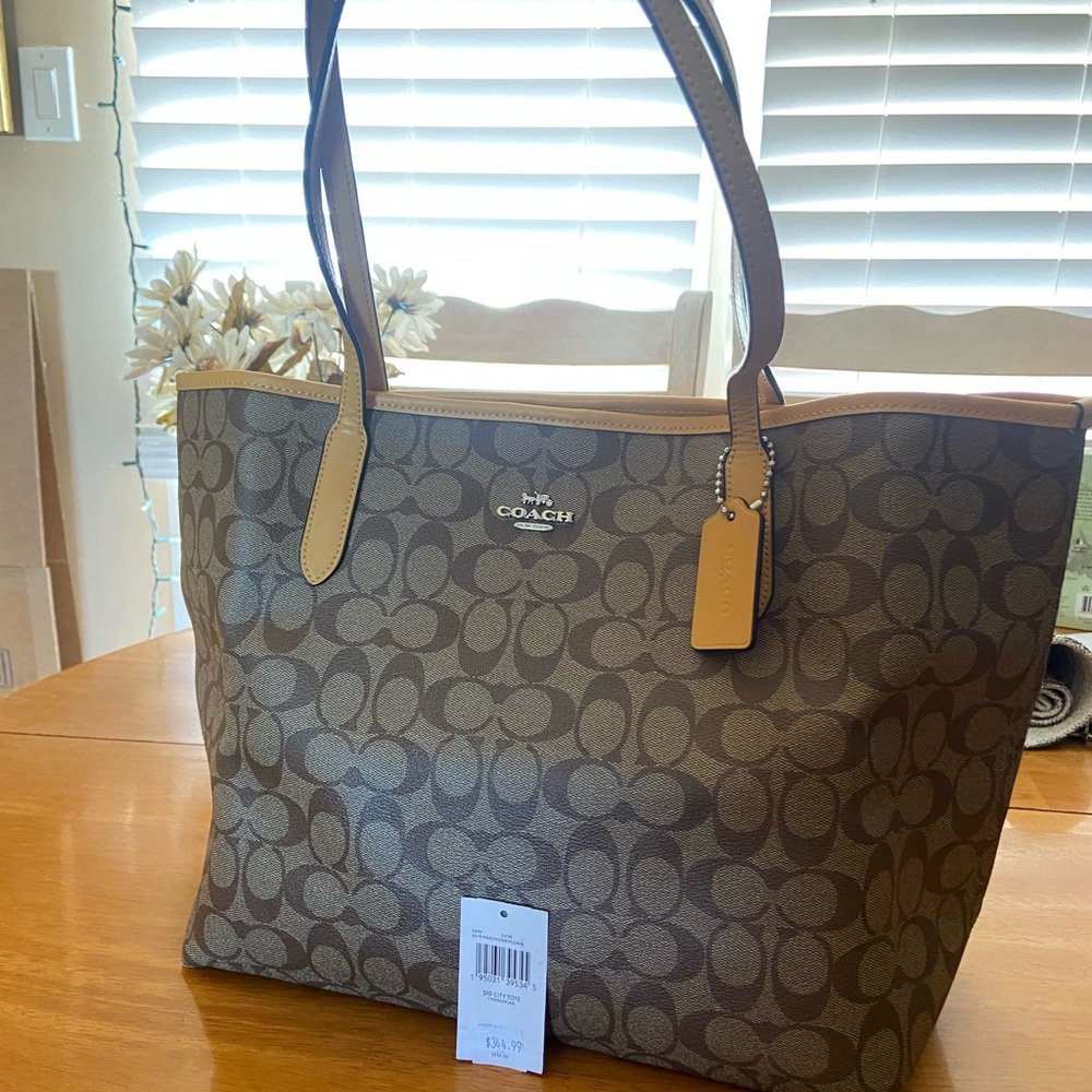 Coach City Tote Honeycomb Khaki RARE